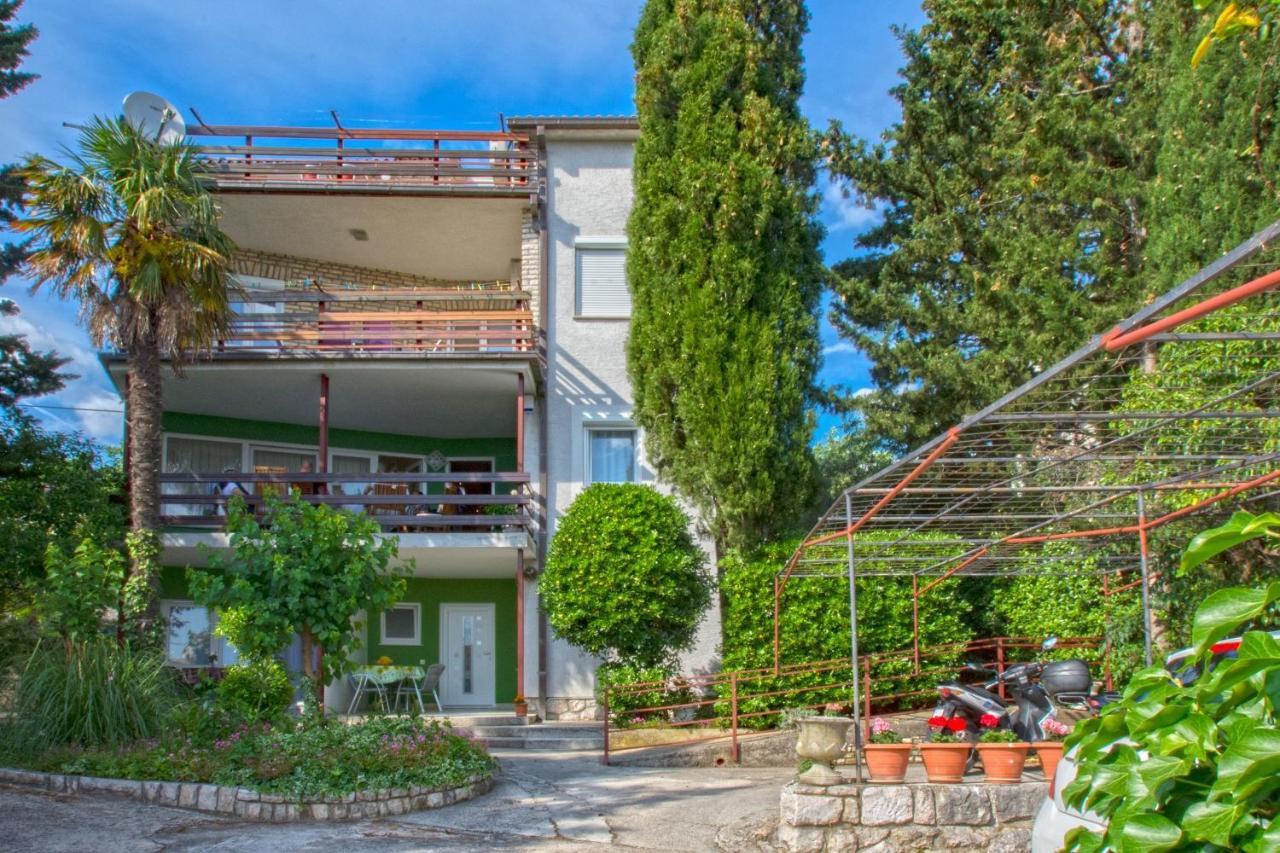 Apartments Sabina - 100M From Sea Crikvenica Luaran gambar