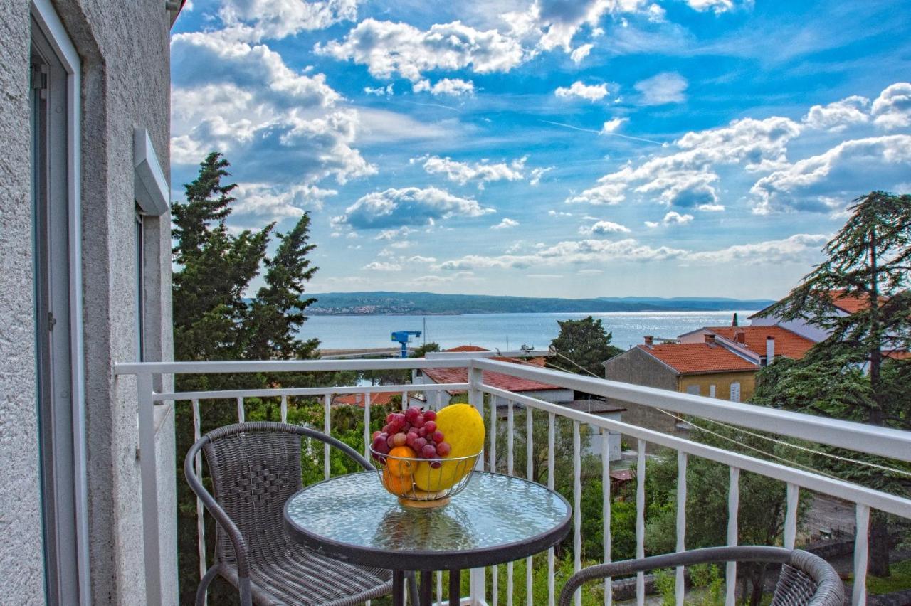 Apartments Sabina - 100M From Sea Crikvenica Luaran gambar