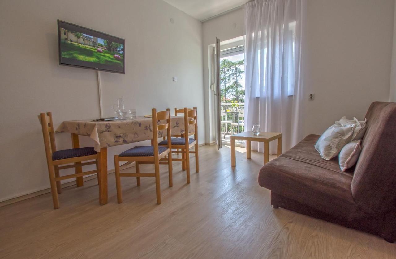 Apartments Sabina - 100M From Sea Crikvenica Luaran gambar